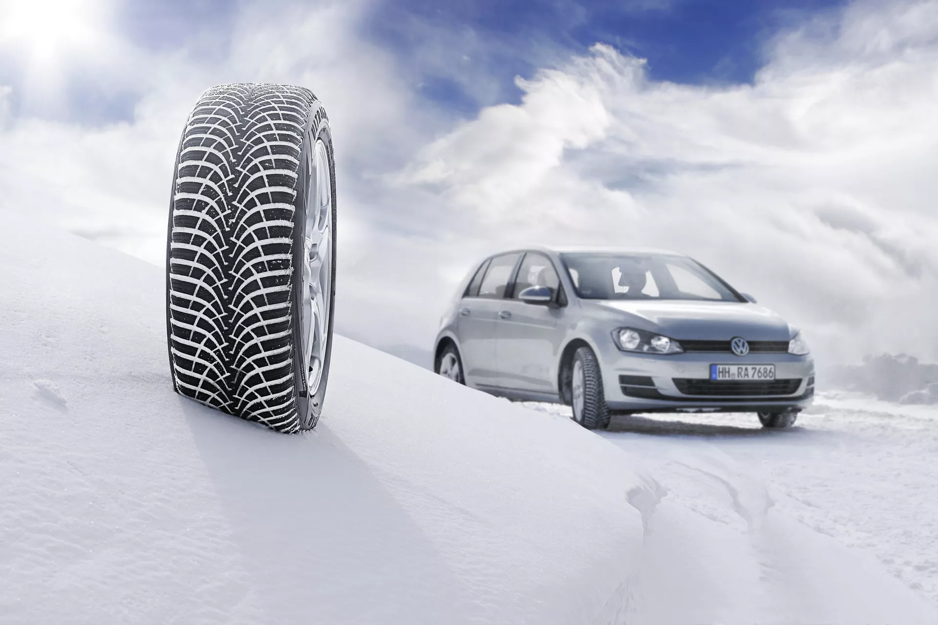 GoodYear UltraGrip 9+