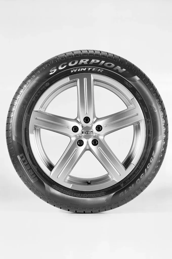 Pirelli Scorpion Winter
